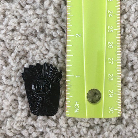 Pin - Picture 3 of 3